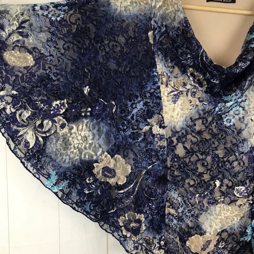 Black Halo Blue Sheer Top Size M? - Picture 4 of 7
